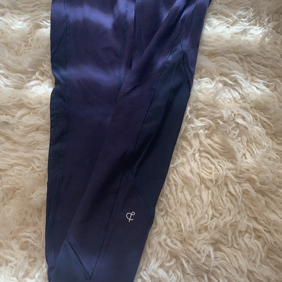 Crane and lion leggings with mesh detail - Picture 2 of 2